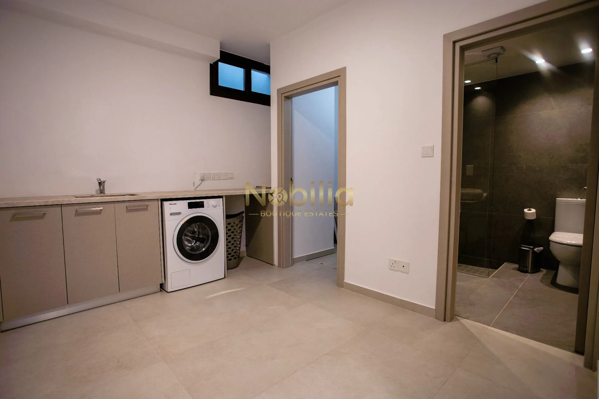 Immobilie 33889 Agia Thekla, Famagusta / 2112