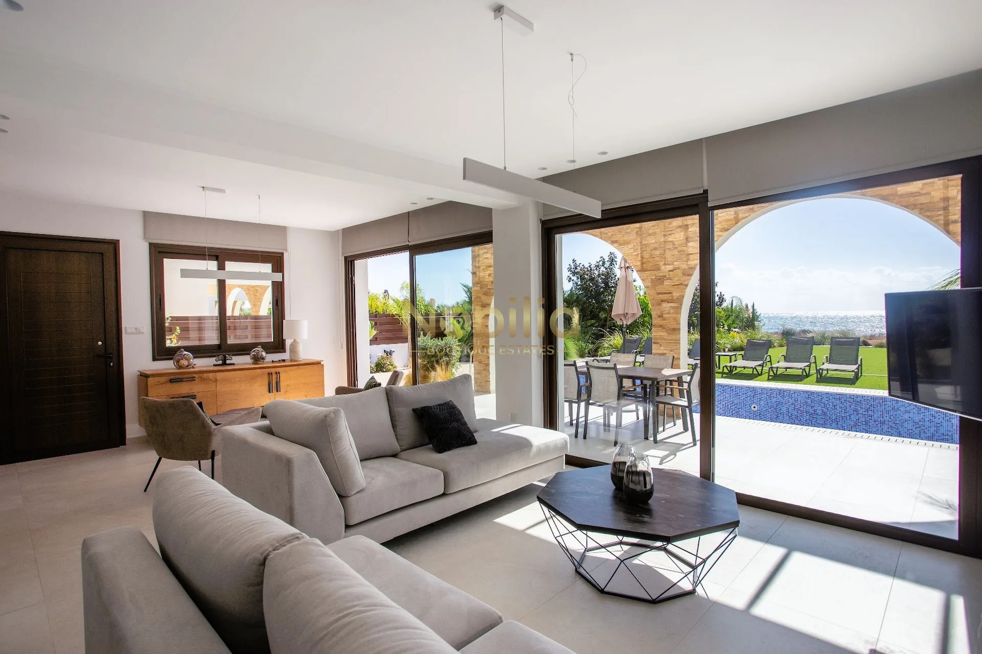 Immobilie 33889 Agia Thekla, Famagusta / 2112