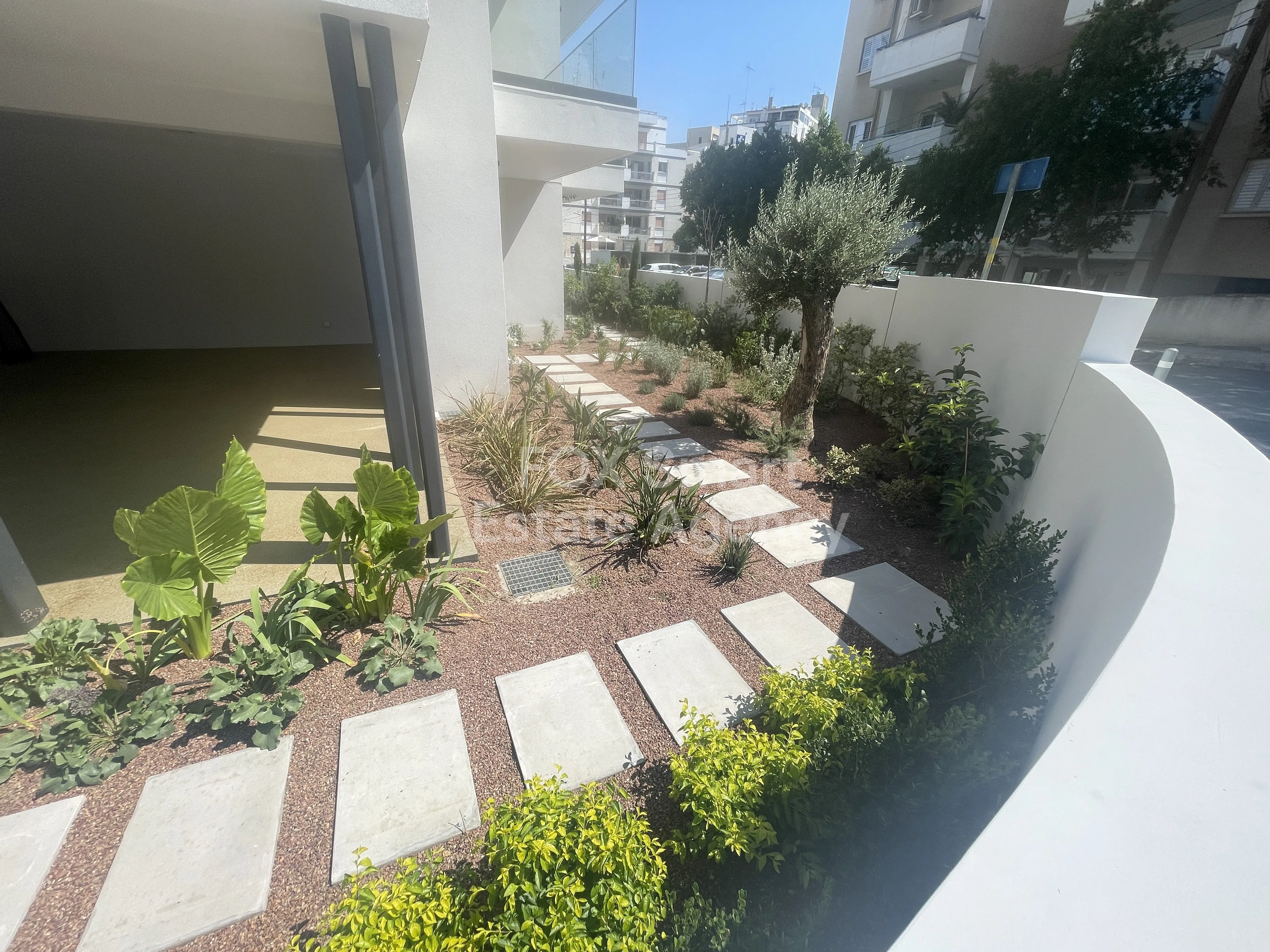 Immobile 36121 Strovolos, Nicosia / 34105 18