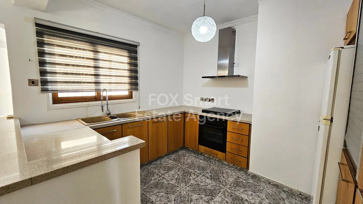 Property 36245 Strovolos, Nicosia / 34519 17