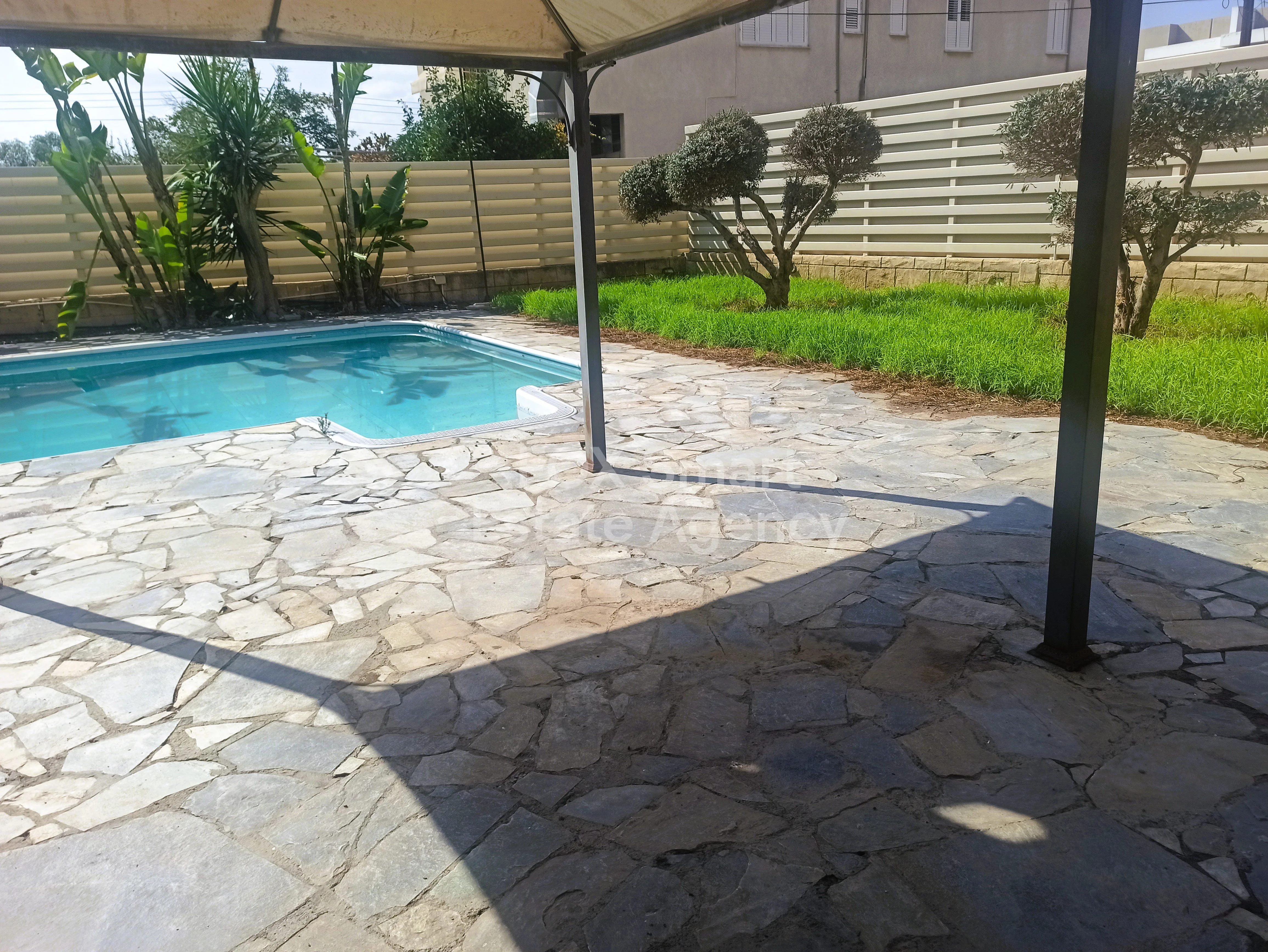 Property 36499 Latsia, Nicosia / 34822