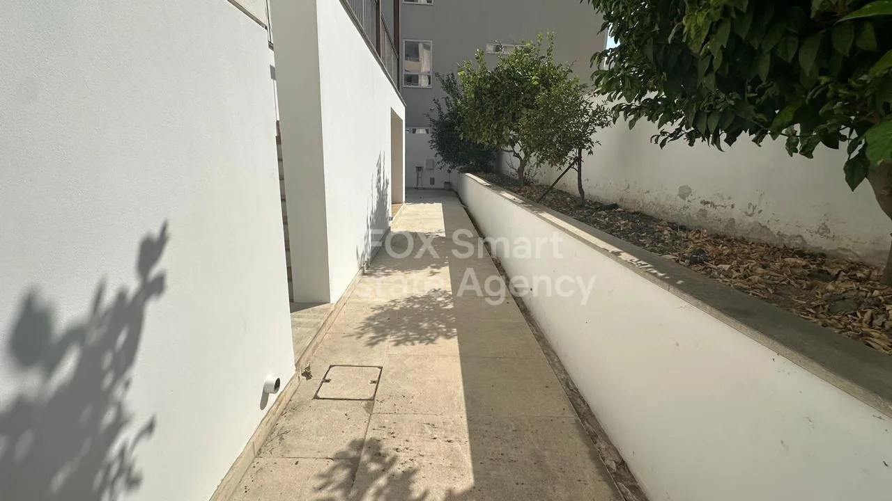 Nieruchomość 44344 Larnaka, Larnaka / 38454 32