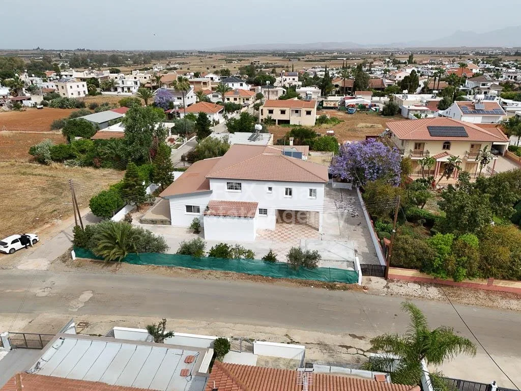Propiedad 46540 Palaiometocho, Nicosia / 39833 22