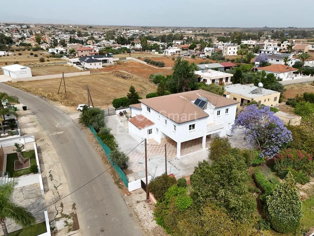 Propiedad 46540 Palaiometocho, Nicosia / 39833 23