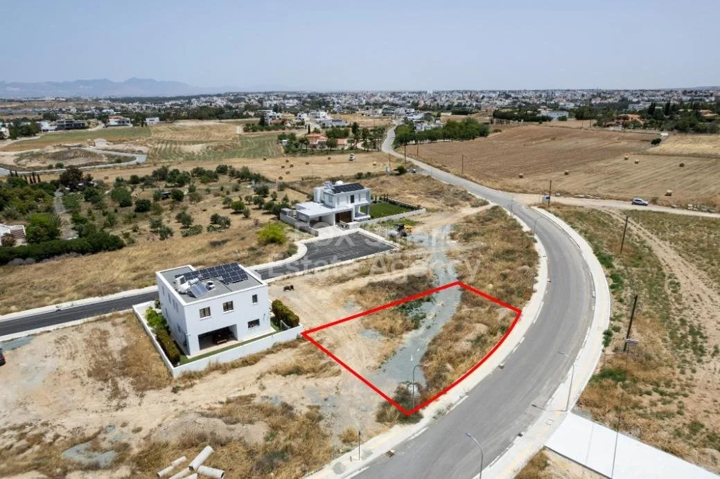 Property 50639 Latsia, Nicosia / 43154