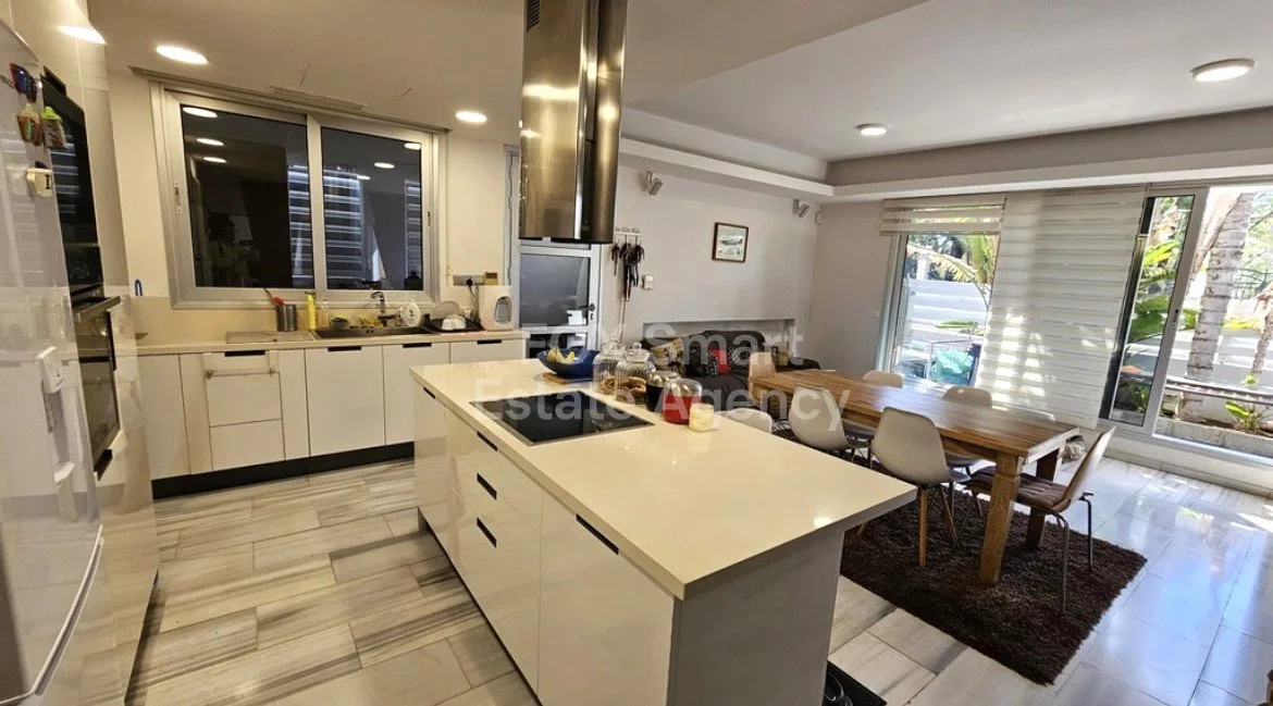 Immobile 50850 Lakatamia, Nicosia / 43242 13