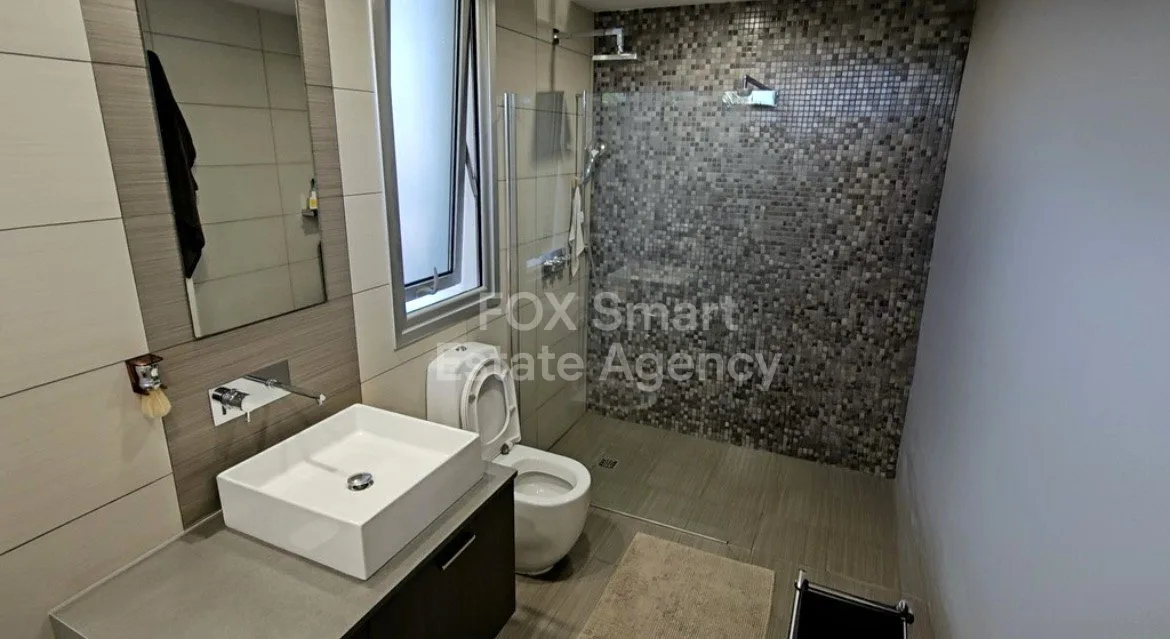 Immobile 50850 Lakatamia, Nicosia / 43242 21