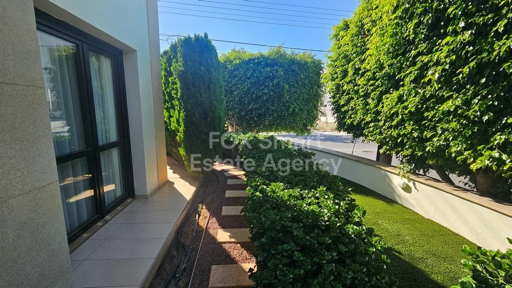 Immobile 52106 Latsia, Nicosia / 44361 37