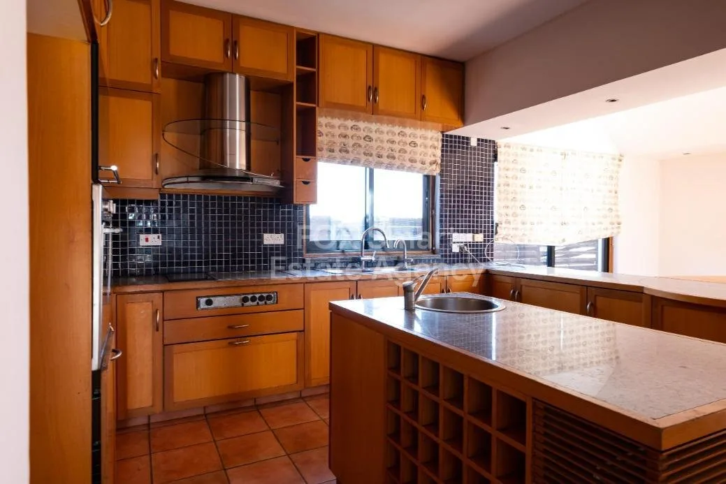 Propiedad 52812 Strovolos, Nicosia / 44894