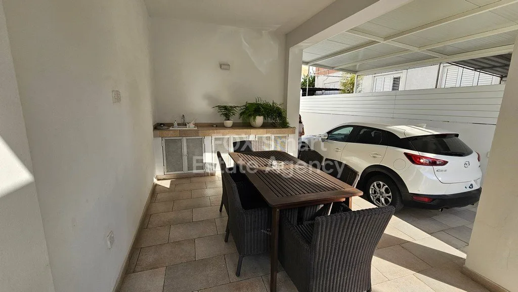 Nieruchomość 54087 Strovolos, Nikozja / 45879 28