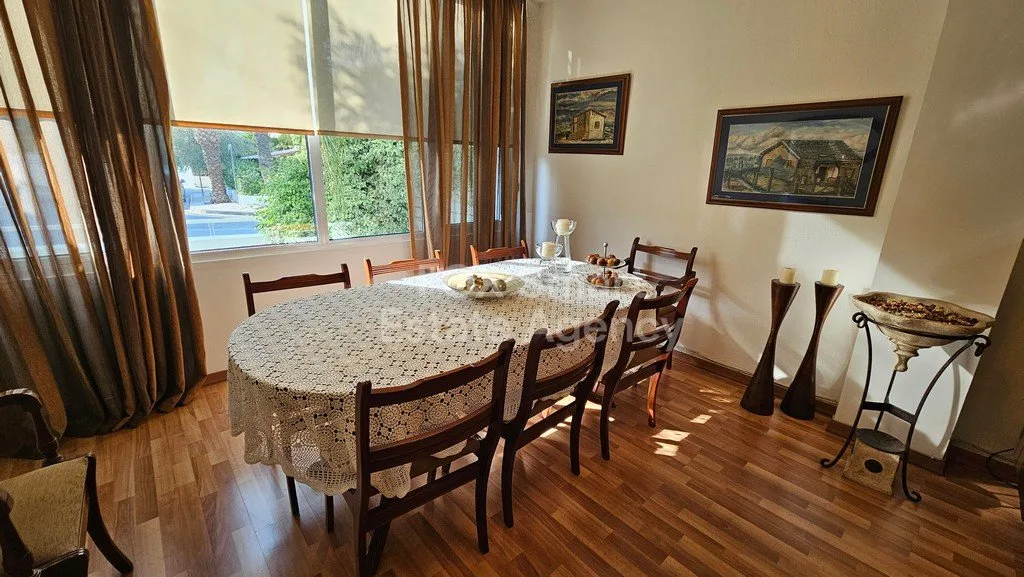 Nieruchomość 54087 Strovolos, Nikozja / 45879 31