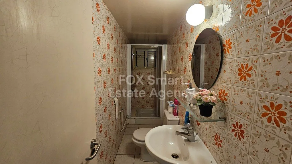 Nieruchomość 54087 Strovolos, Nikozja / 45879 37