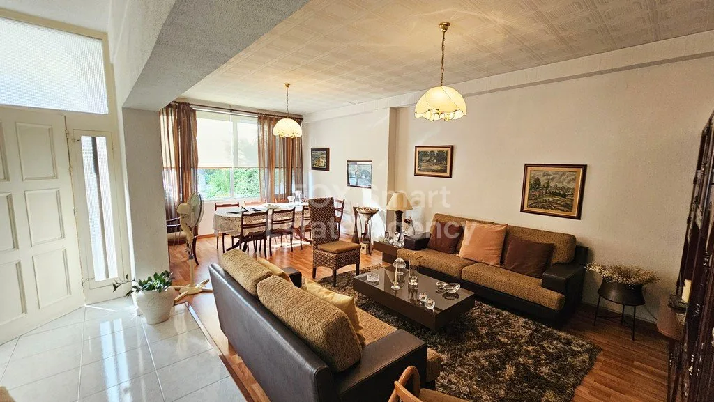 Nieruchomość 54087 Strovolos, Nikozja / 45879 40