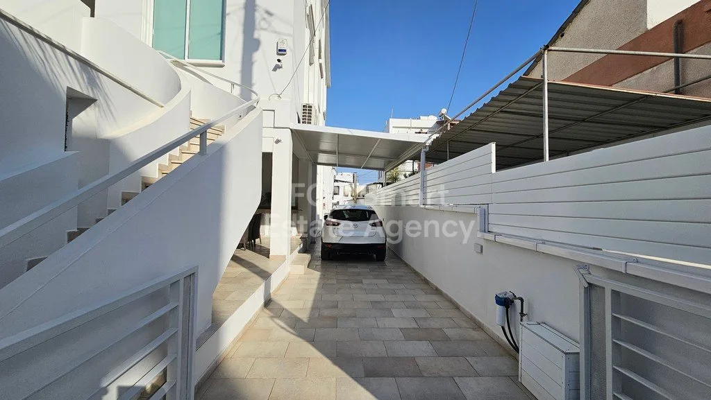 Nieruchomość 54087 Strovolos, Nikozja / 45879 41