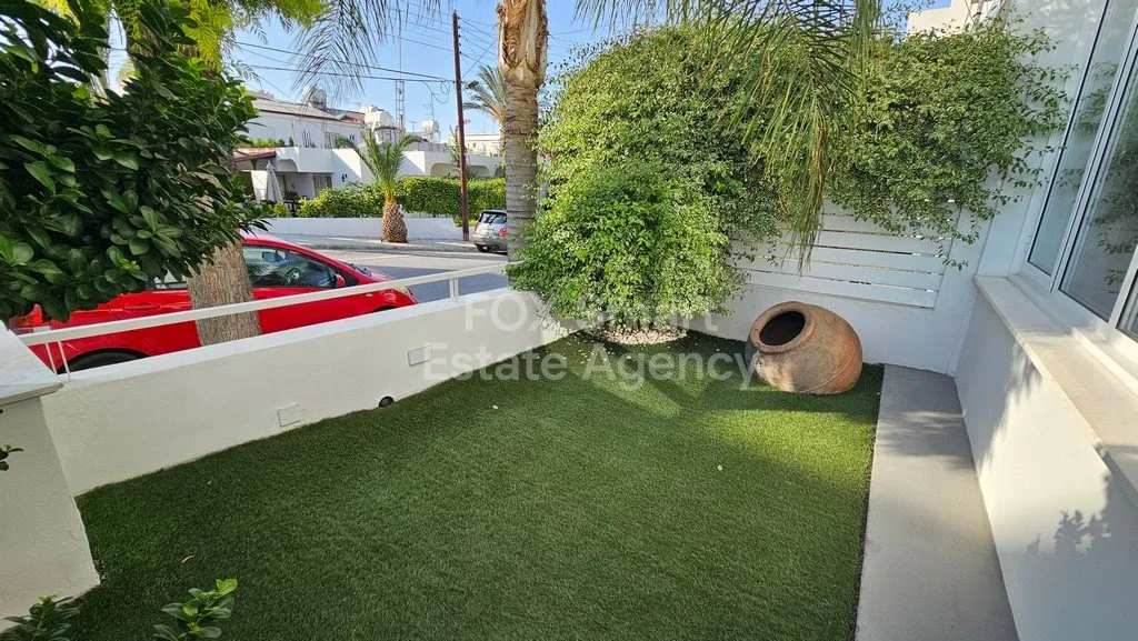 Nieruchomość 54087 Strovolos, Nikozja / 45879 43