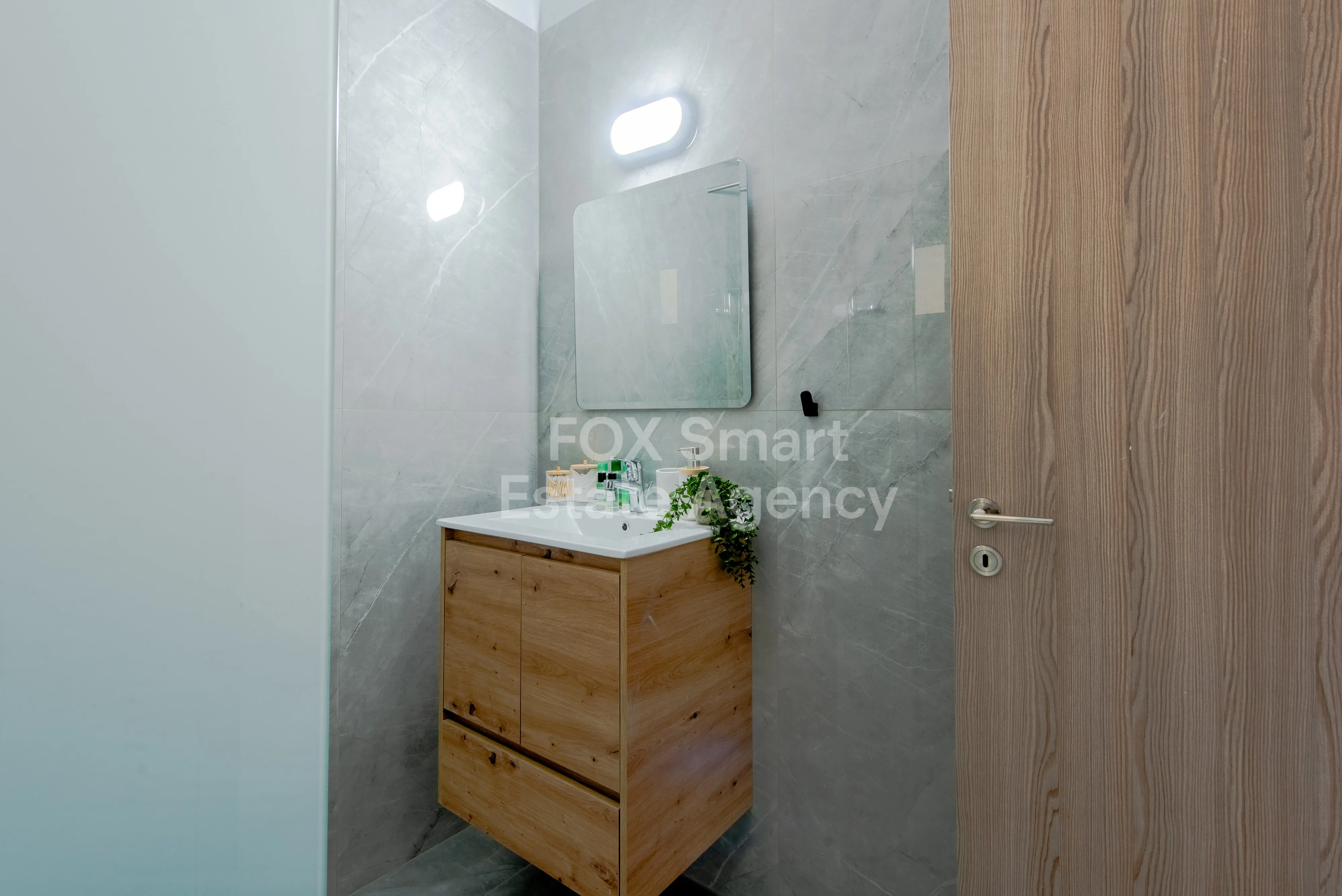 Property 54944 Larnaca, Larnaca / 46546 35