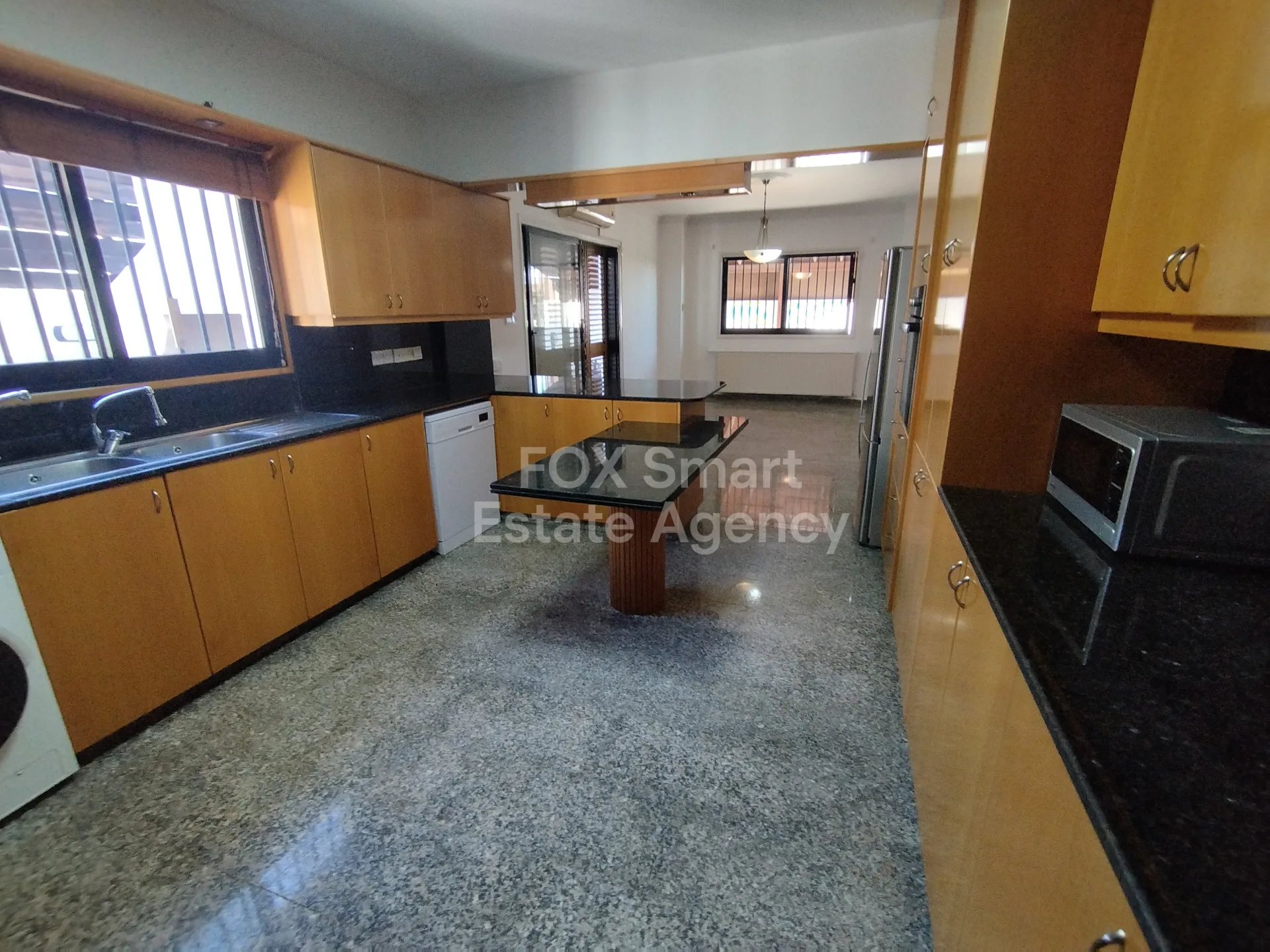Immobile 48340 Strovolos, Nicosia 21