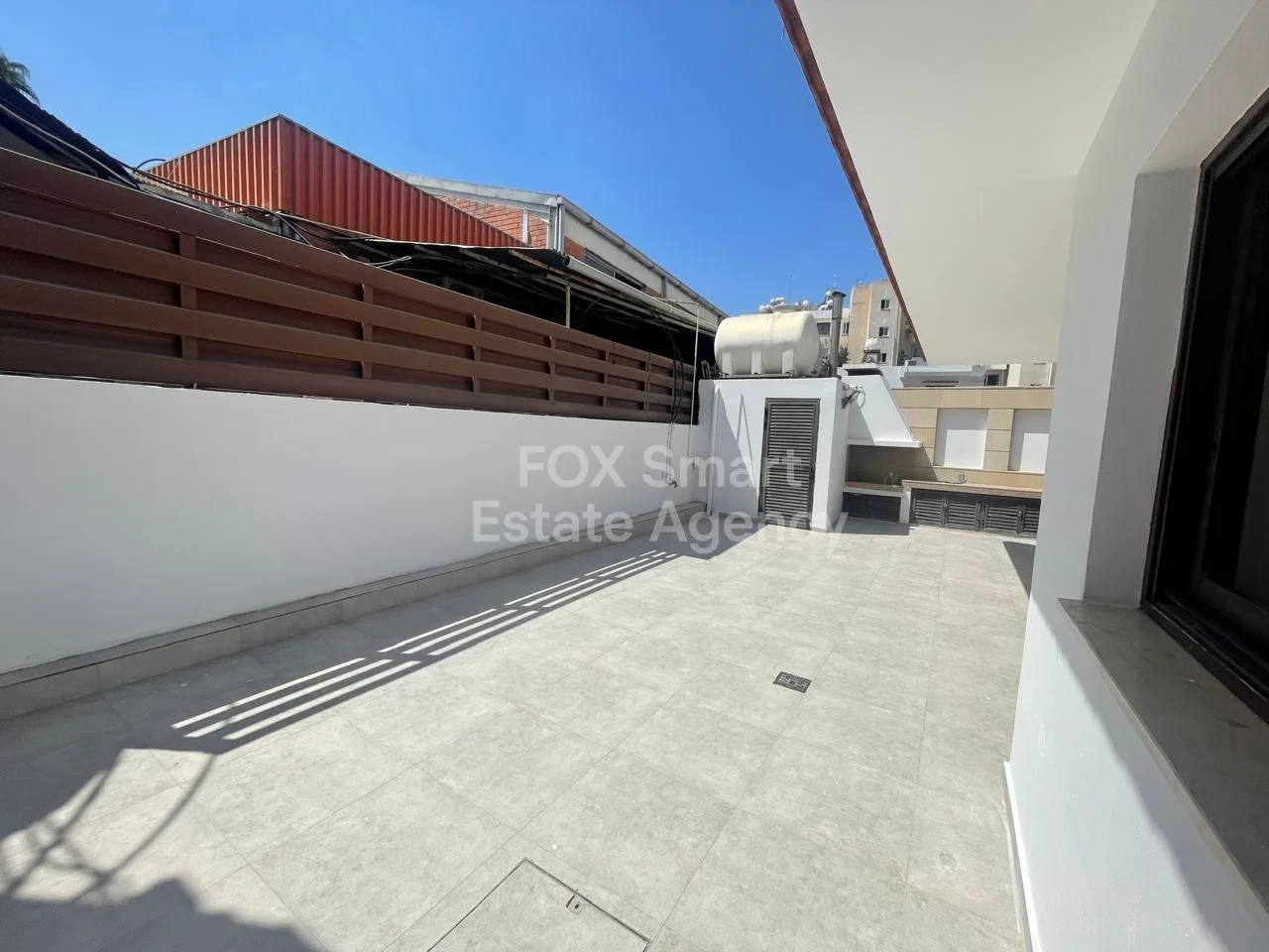 נכס 48474 סוטירוס, לרנקה 15