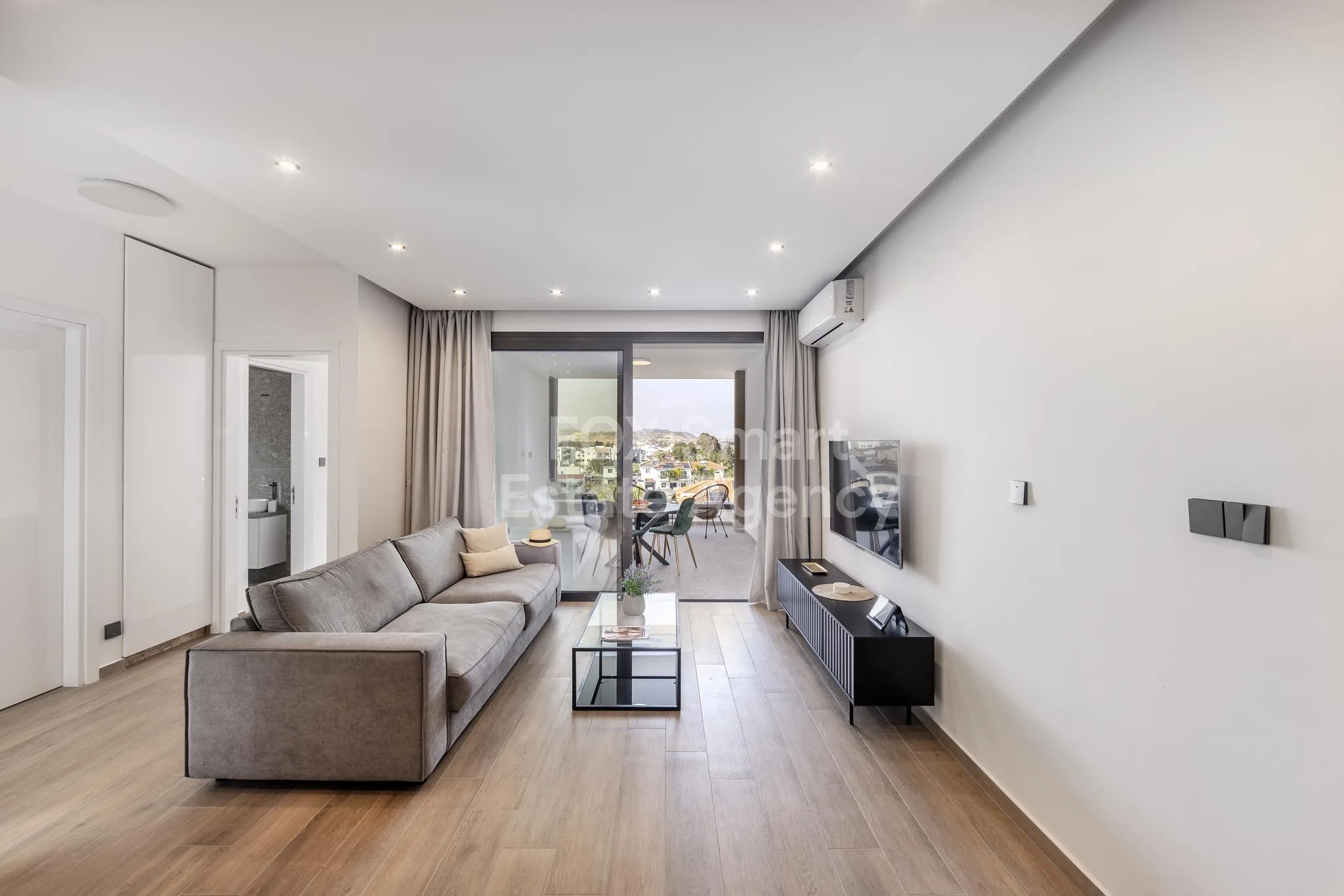 Property 57381 Livadia, Larnaca / 48698