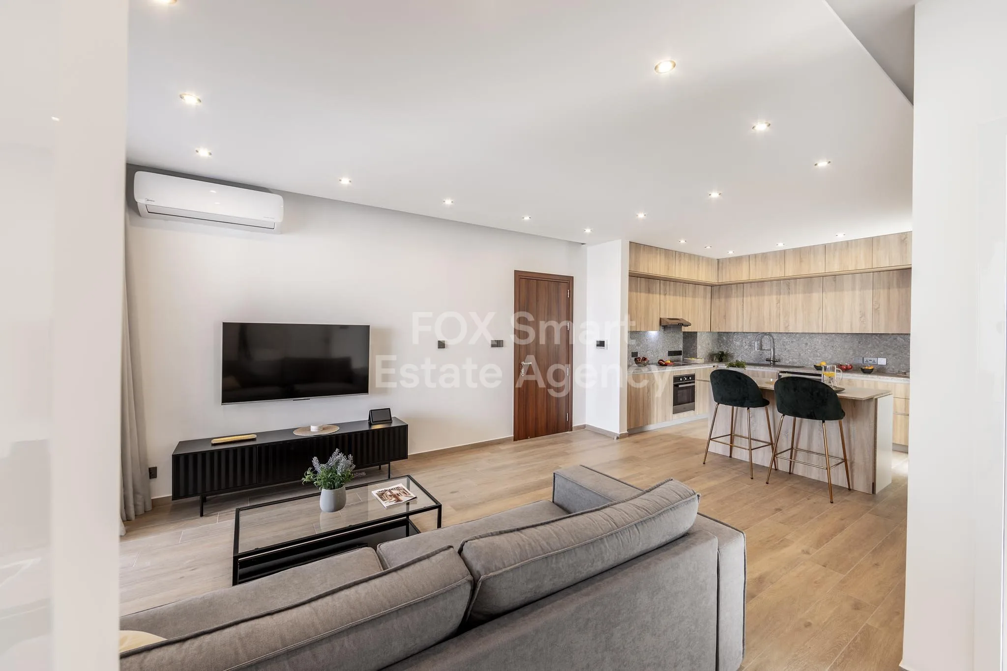 Property 57381 Livadia, Larnaca / 48698