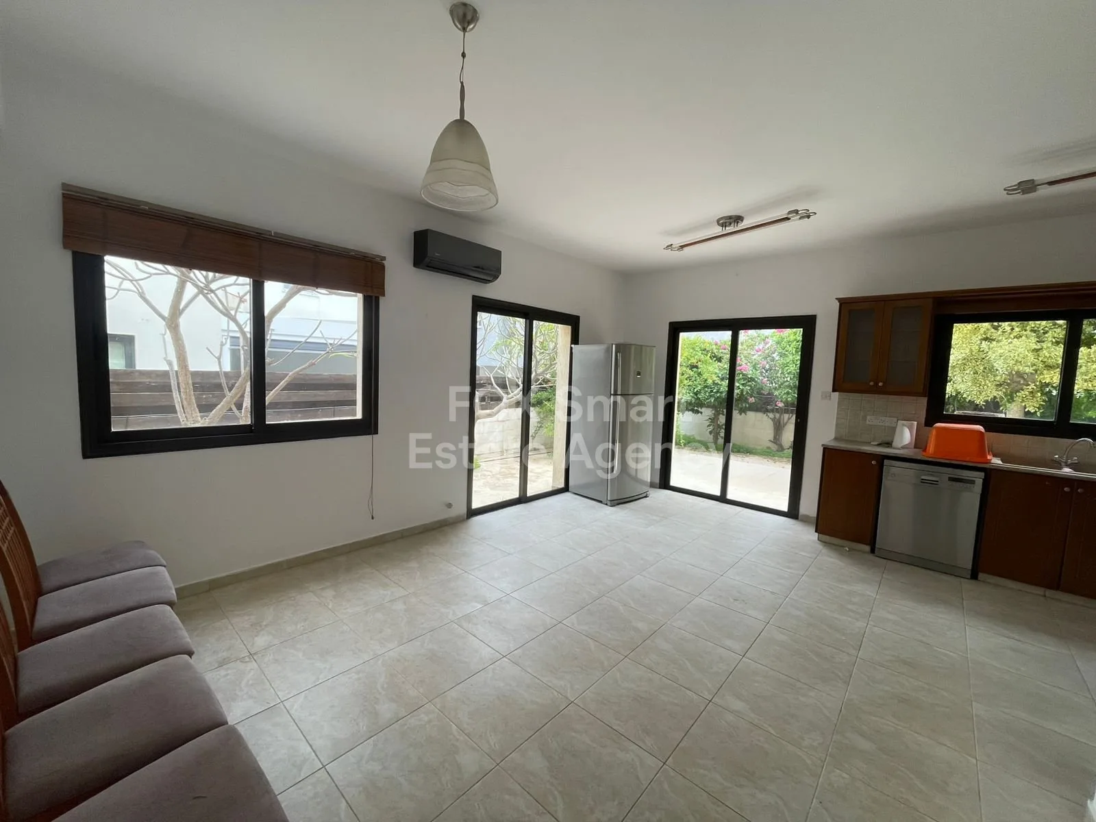 Bien immobilier 59888 Larnaca, Larnaca / 50596