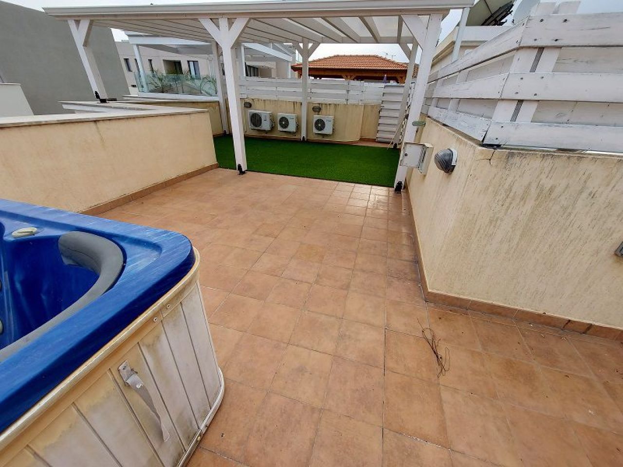 Bien immobilier 33566 Germasogeia, Limassol / nic002r2p