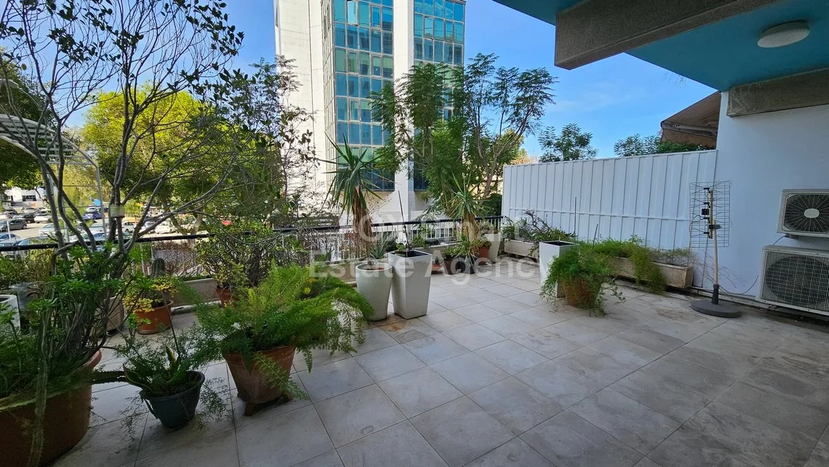 Property AR-56817 Nicosia, Nicosia 13