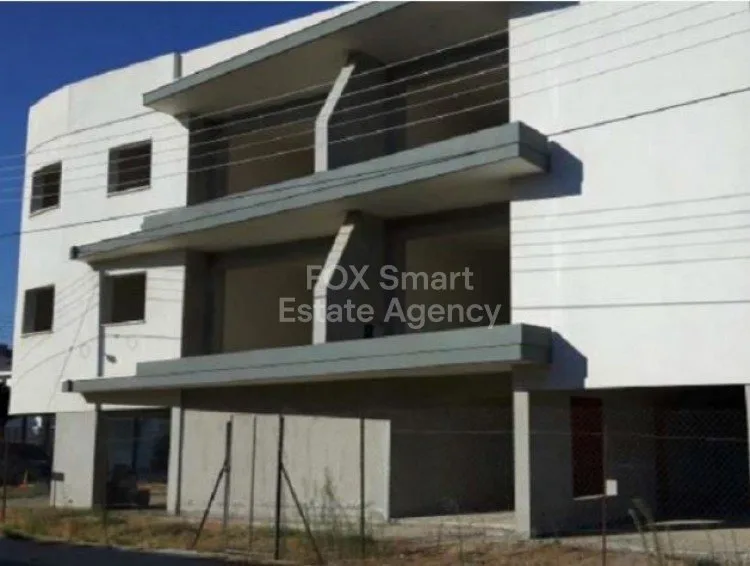 Immobile 6392 Latsia, Nicosia / B-110272