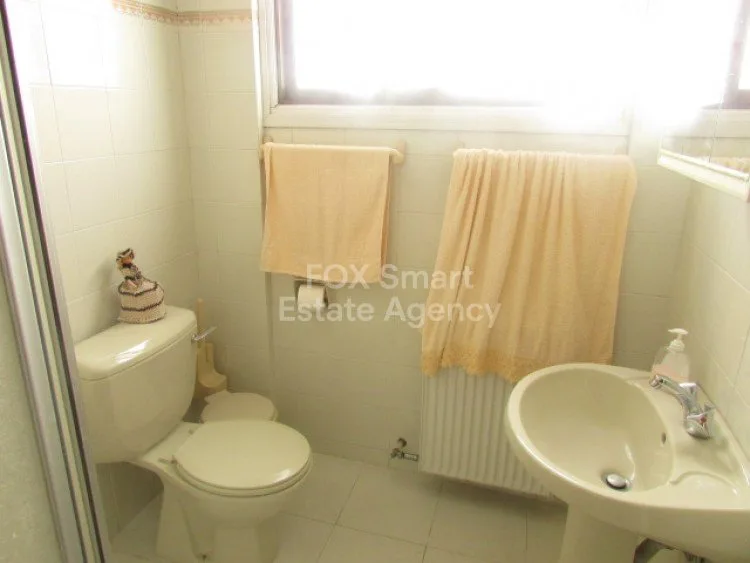 房产 6565 斯特罗沃洛斯, 尼科西亚 / B-112886