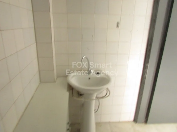 房产 6565 斯特罗沃洛斯, 尼科西亚 / B-112886