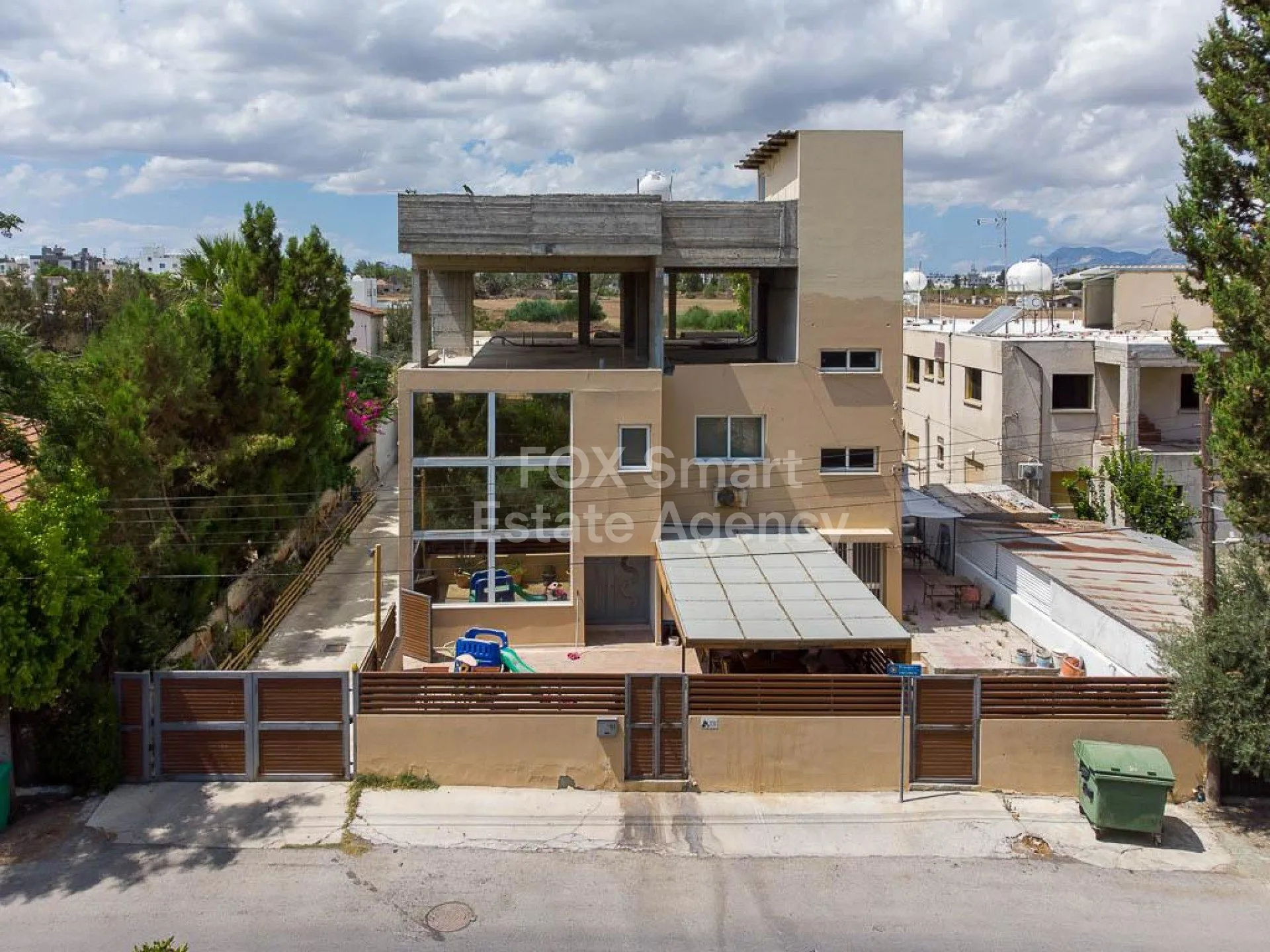 Immobile 17381 Lakatamia, Nicosia / B-120875