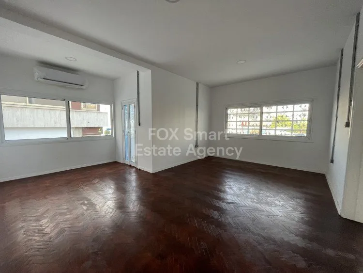 房产 15483 斯特罗沃洛斯, 尼科西亚 / BR-114366