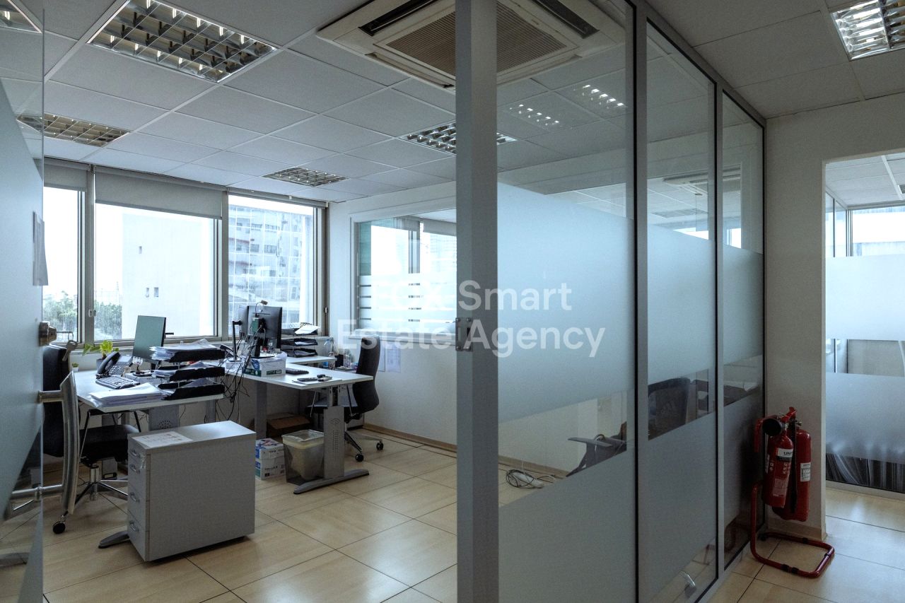 Thumbnail 4 Недвижимость 3101 Лимассол / LIM-PAF-31123