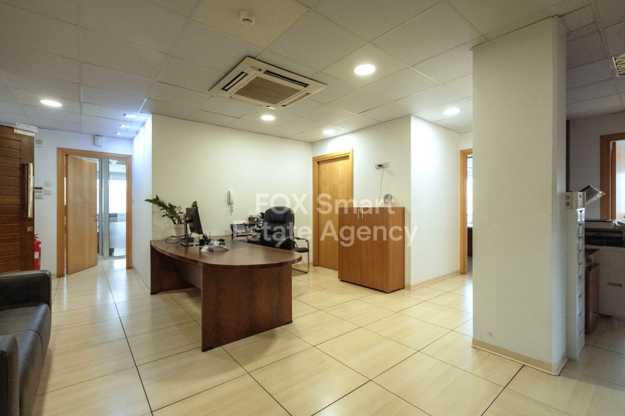 Thumbnail 1 Недвижимость 3101 Лимассол / LIM-PAF-31123