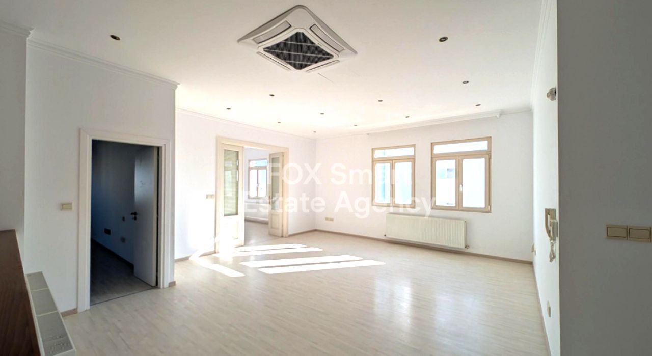 Thumbnail 17 EIGENTUM 6042 Larnaka / 48851