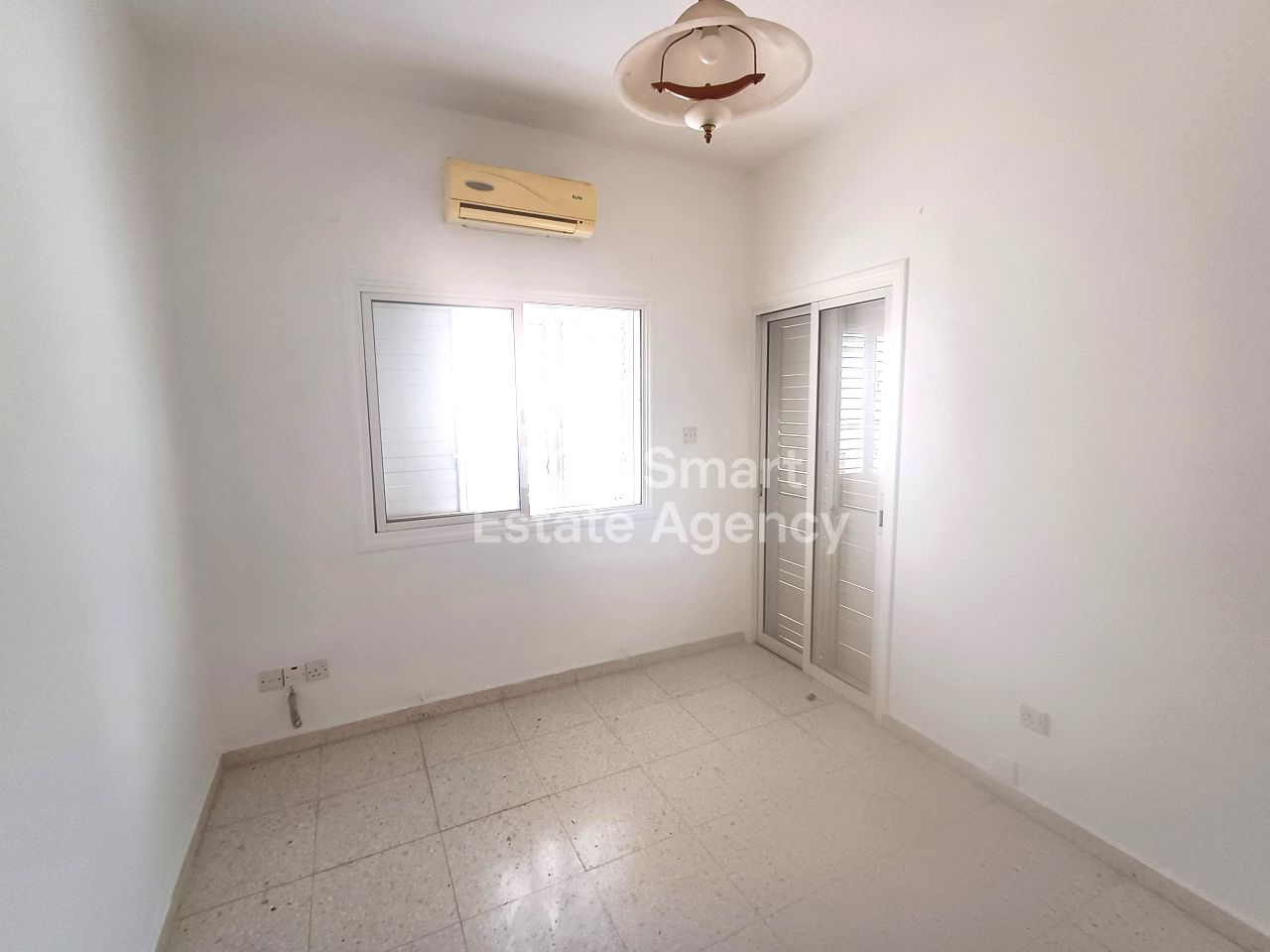 Thumbnail 32 EIGENTUM 7040 Oroklini, Larnaka / 48671