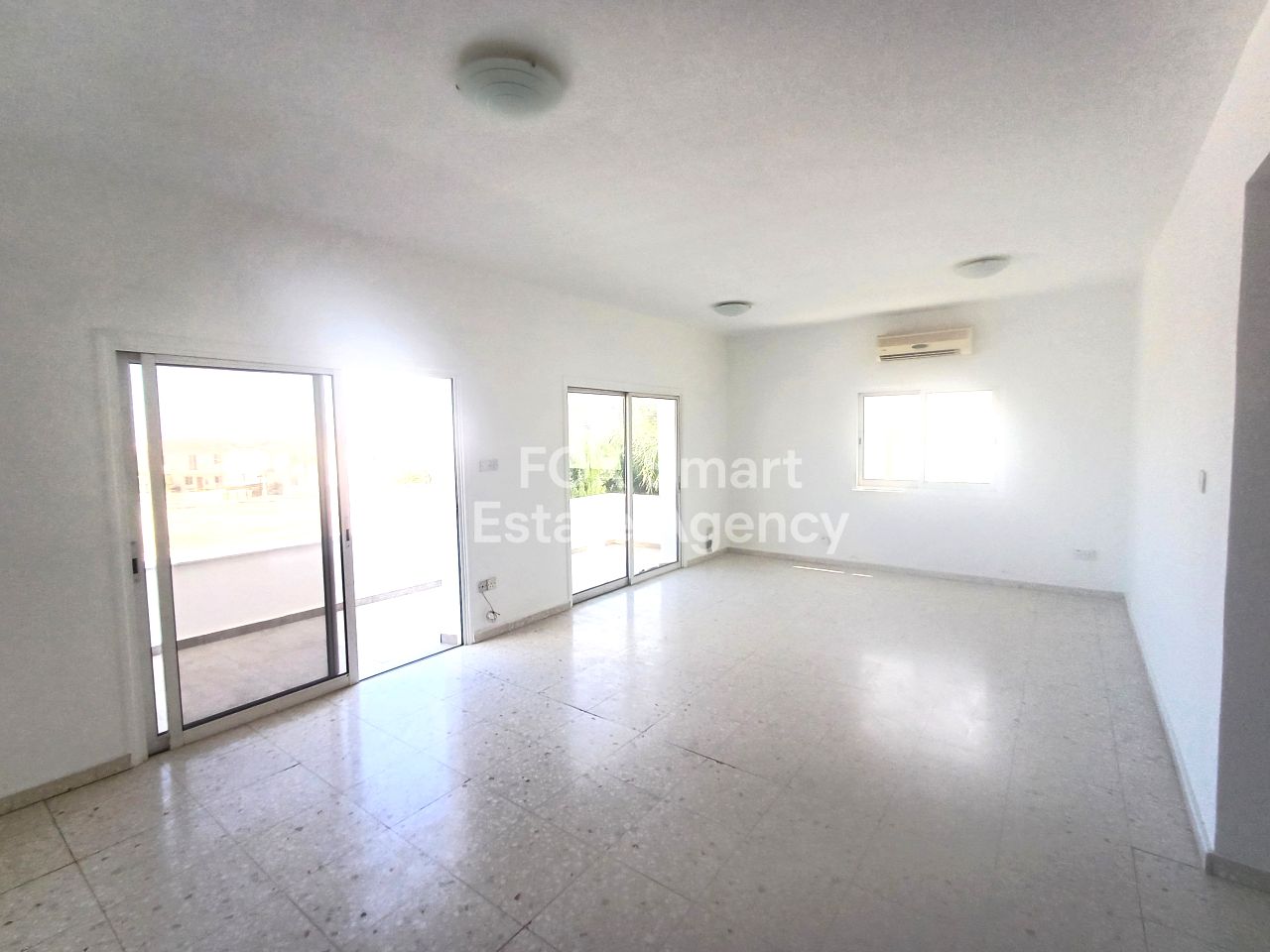 Thumbnail 24 EIGENTUM 7040 Oroklini, Larnaka / 48671