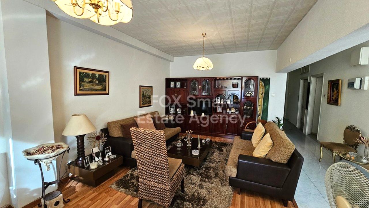 Thumbnail 32 Właściwość 2000 Strovolos, Nikozja / 45879