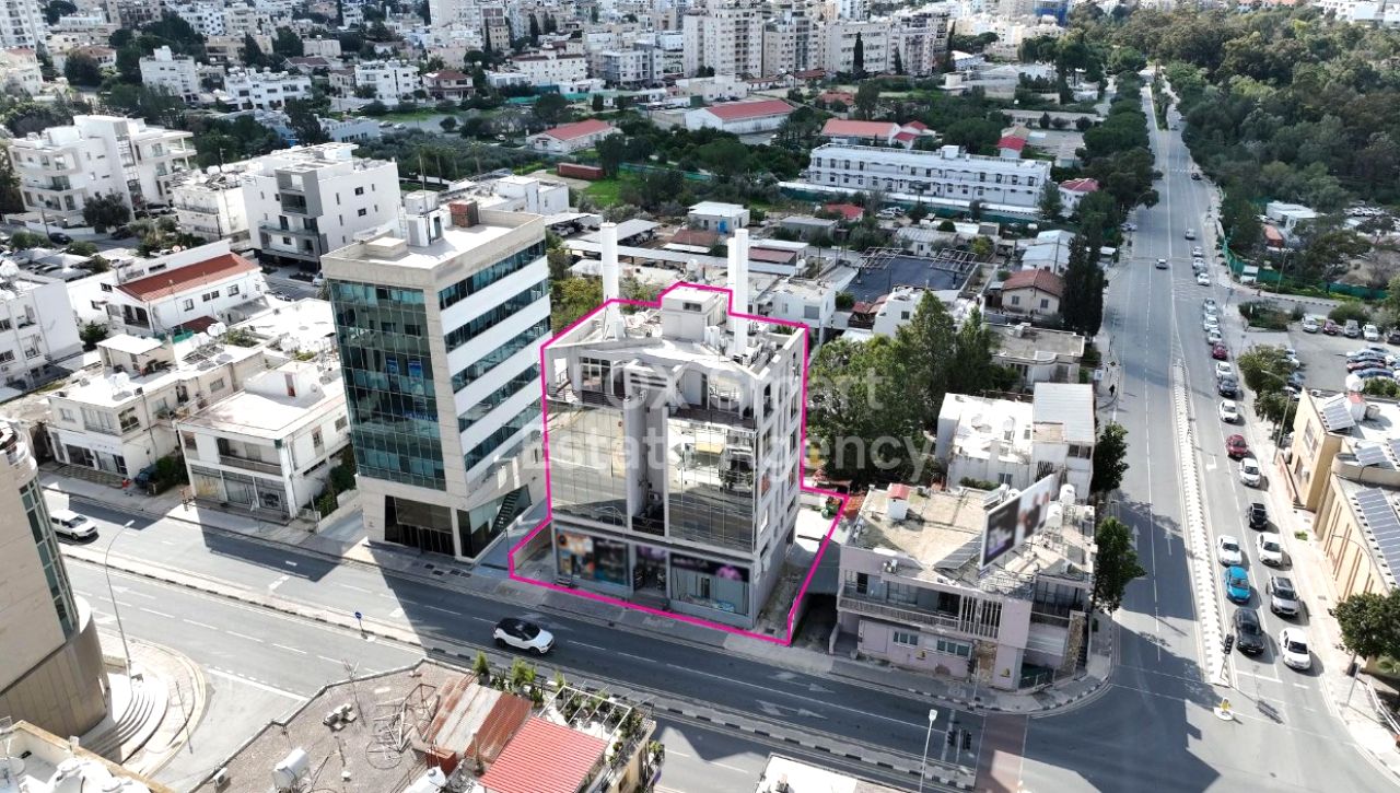 Thumbnail 1 EIGENTUM 2000 Strovolos, Nikosia / 49282