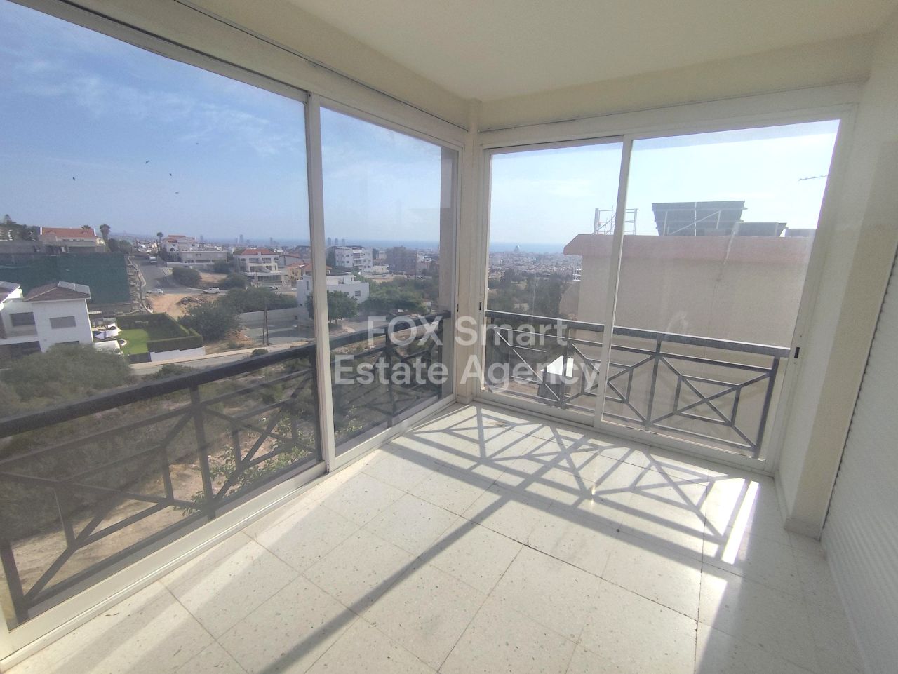 Thumbnail 37 EIGENTUM 4100 Agios Athanasios, Limassol / LIM-PAF-32127