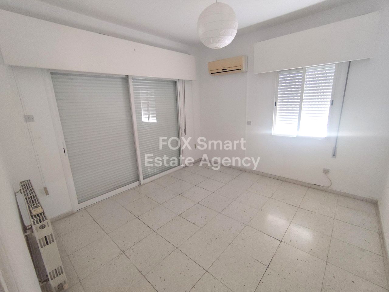 Thumbnail 36 EIGENTUM 4100 Agios Athanasios, Limassol / LIM-PAF-32127