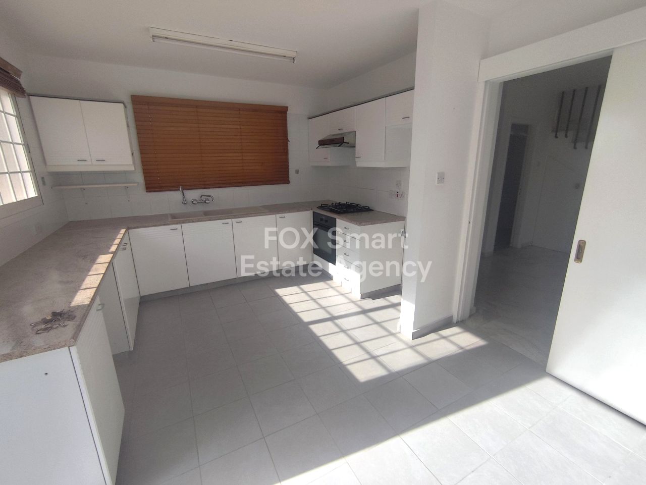 Thumbnail 12 EIGENTUM 4100 Agios Athanasios, Limassol / LIM-PAF-32127