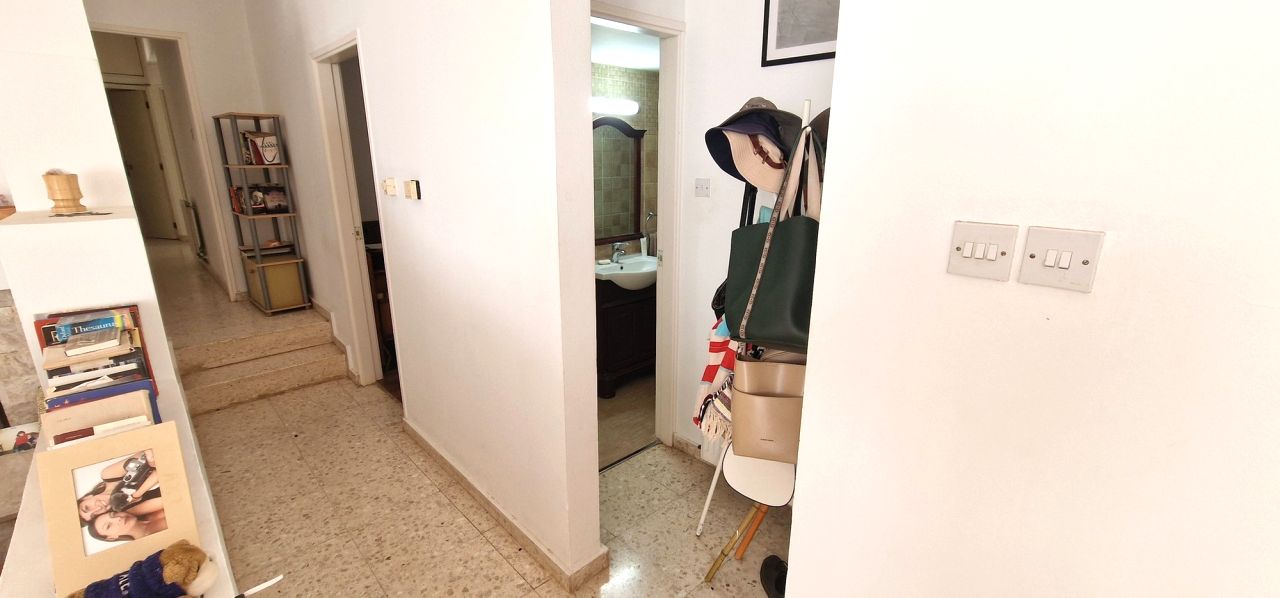 Thumbnail 12 10324 / נכס 2360 אגיוס דומטיוס, ניקוסיה