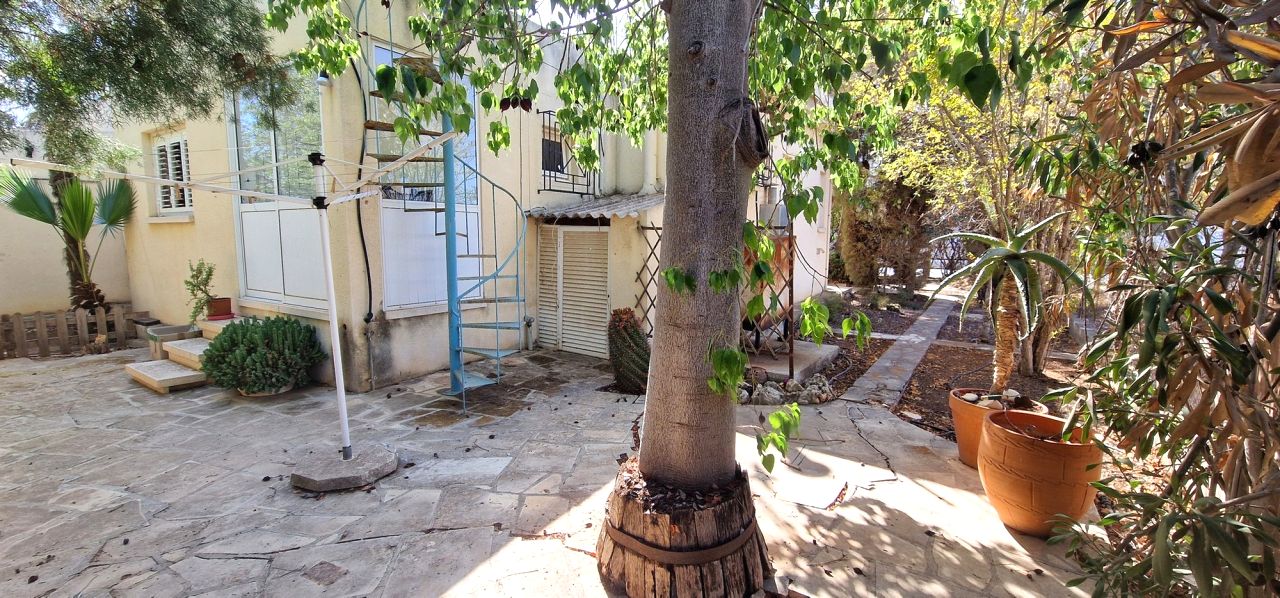 Thumbnail 40 10324 / נכס 2360 אגיוס דומטיוס, ניקוסיה