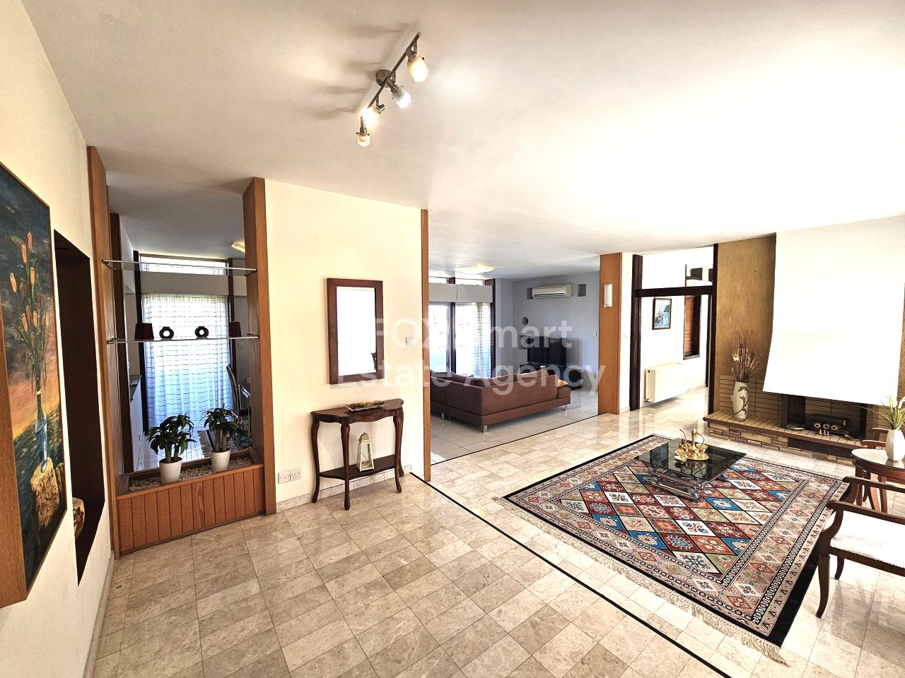 Thumbnail 2 Property 2400 Engomi, Nicosia / 44140