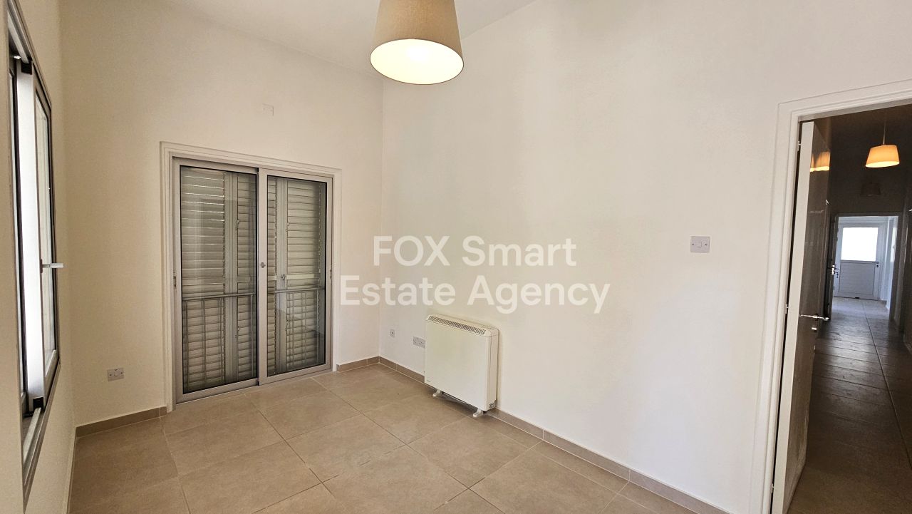 Thumbnail 2 Property 1110 Nicosia / 49573