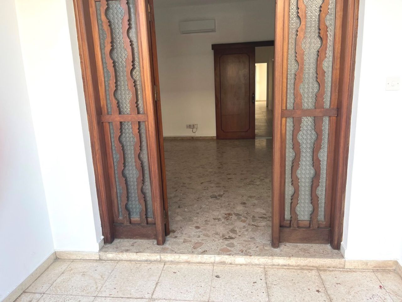 Thumbnail 15 EIGENTUM 2000 Strovolos, Nikosia / HR-125141 | HR-125141 Thumbnail 15 EIGENTUM 2000 Strovolos, Nikosia / HR-125141