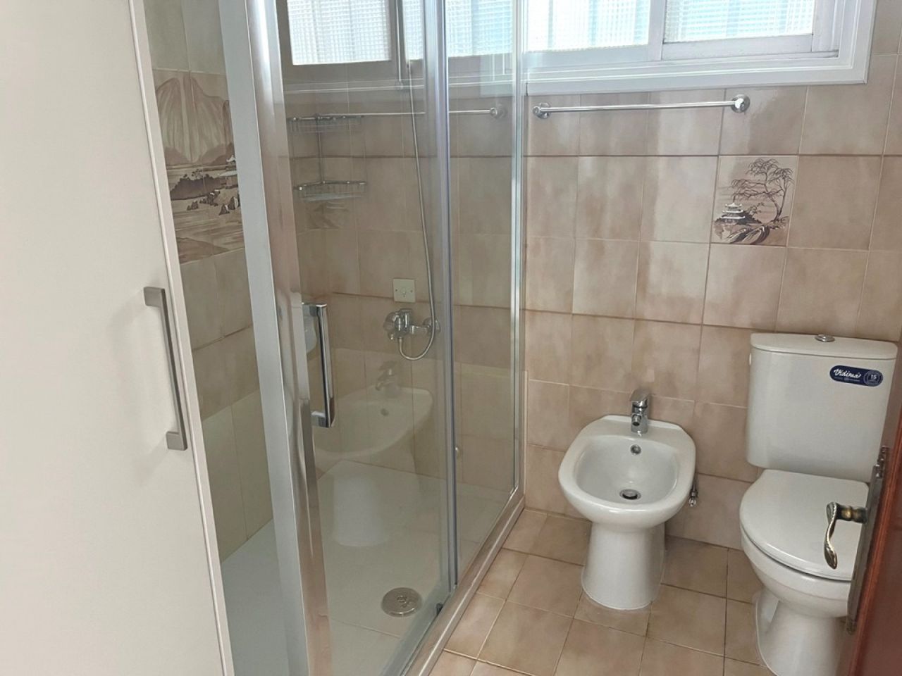 Thumbnail 10 EIGENTUM 2000 Strovolos, Nikosia / HR-125141 | HR-125141 Thumbnail 10 EIGENTUM 2000 Strovolos, Nikosia / HR-125141