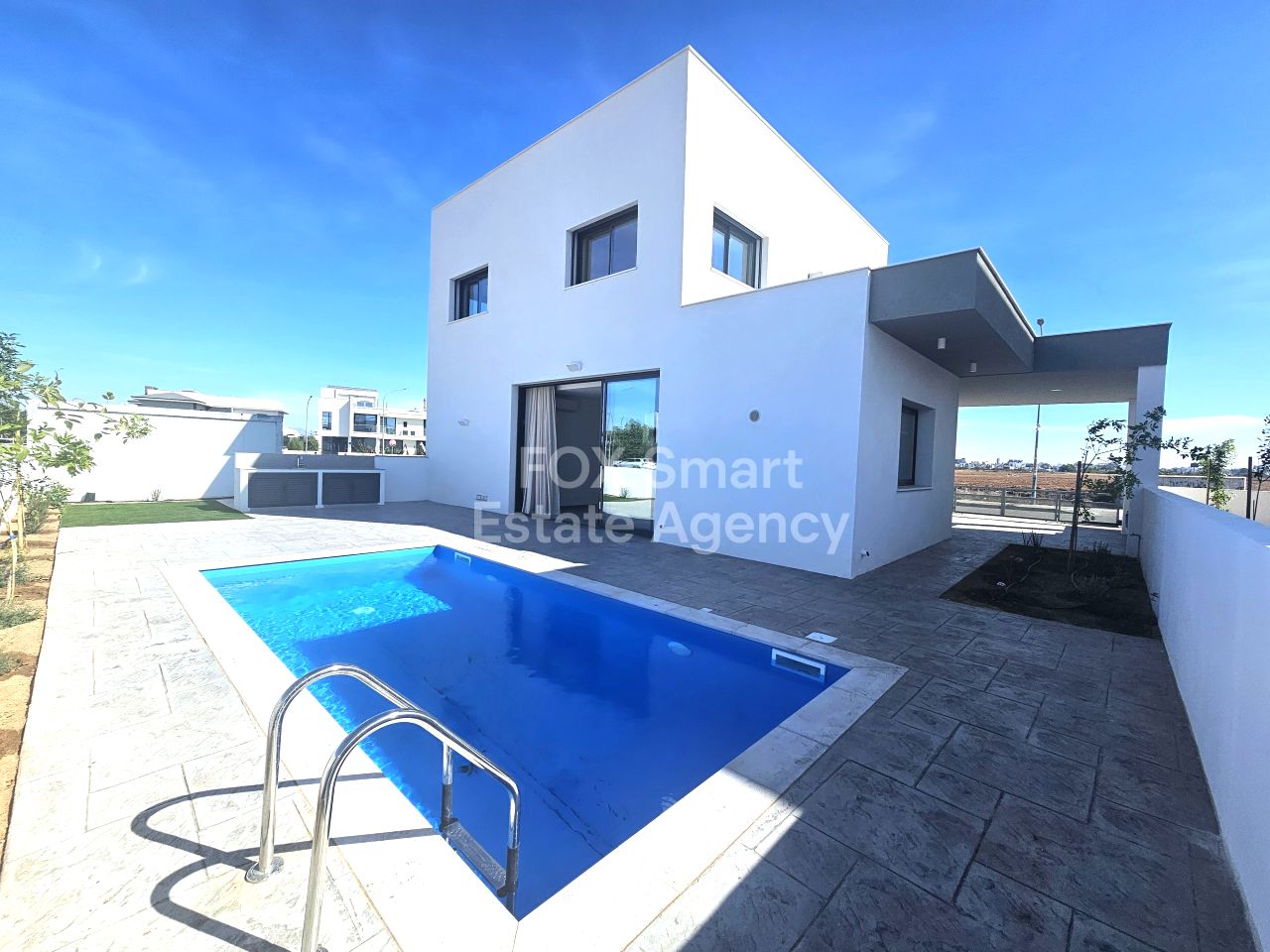 Thumbnail 1 房地产 2000 斯特罗沃洛斯, 尼科西亚 / HR-97169