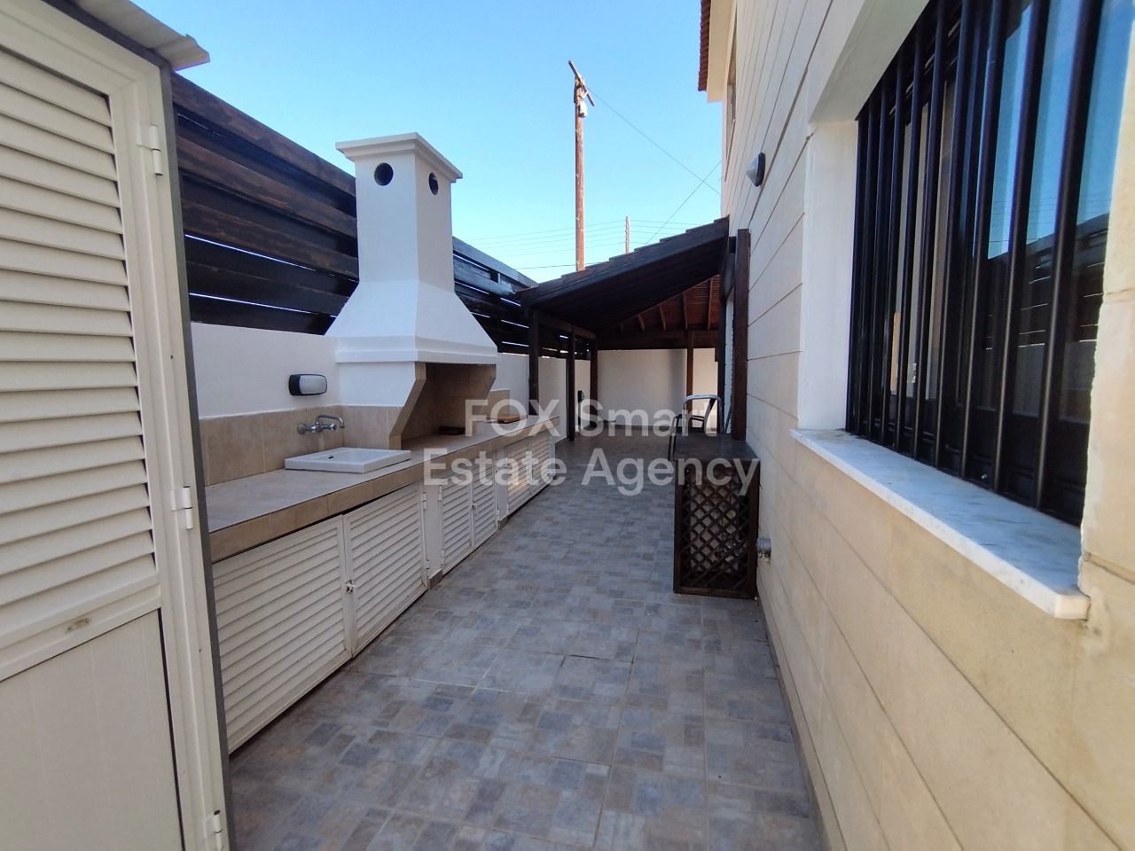 Thumbnail 10 Ακίνητα 2000 Στρόβολος, Λευκωσία / 48340